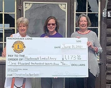 Lions donate to Hackensack Lending Library