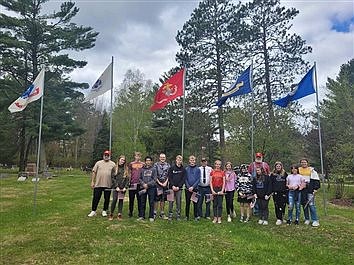 Northland Youth Leaders Honor Vets 