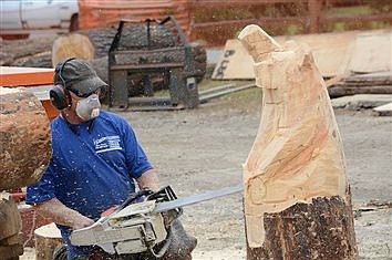 18th annual Chainsaw Competition begins Friday