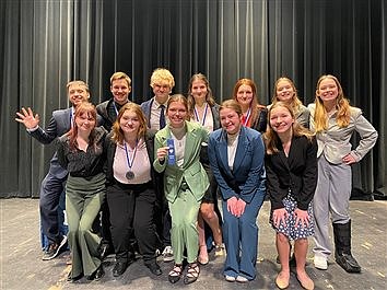 Walker Talkers take home six awards at Hibbing Invitational